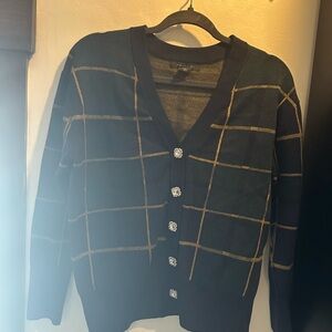 Tahari Green Patterned Sweater